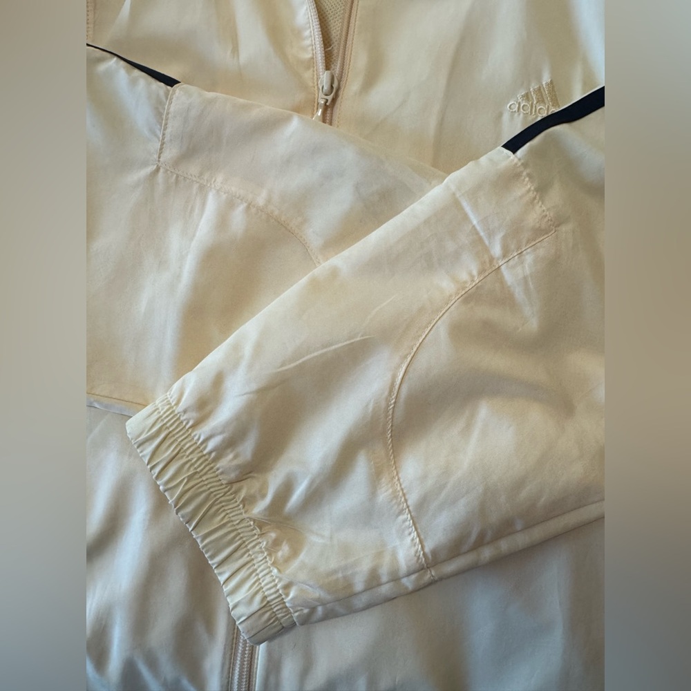 Women’s Adidas XL windsuit - Picture 4 of 13